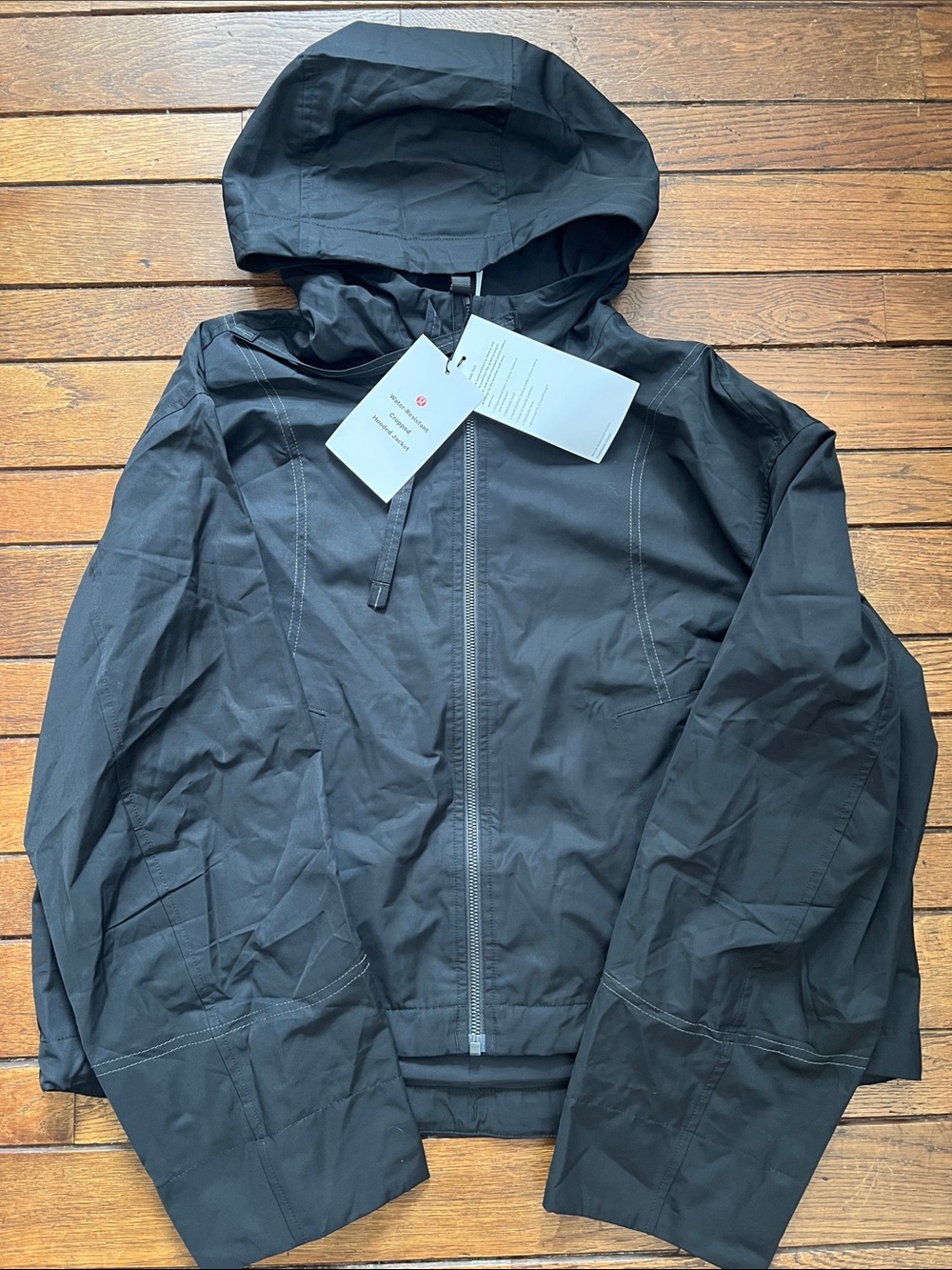 Lululemon Black Cropped Hooded Rain Jacket Size Small New With Tags NWT